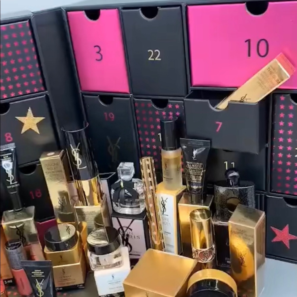 Yves Saint Luarent（makeup）2019 Christmas